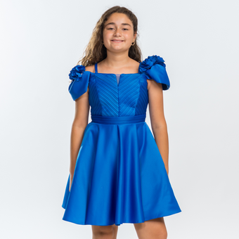 Miss playful red dress for teens