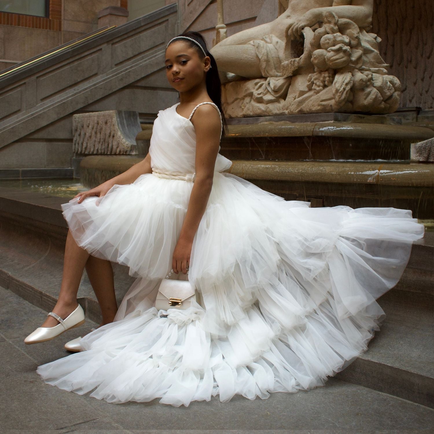 Off-White Perfection Gown Preteen Dress with Hi-Low Skirt for First Communion – JuniorKids Canada