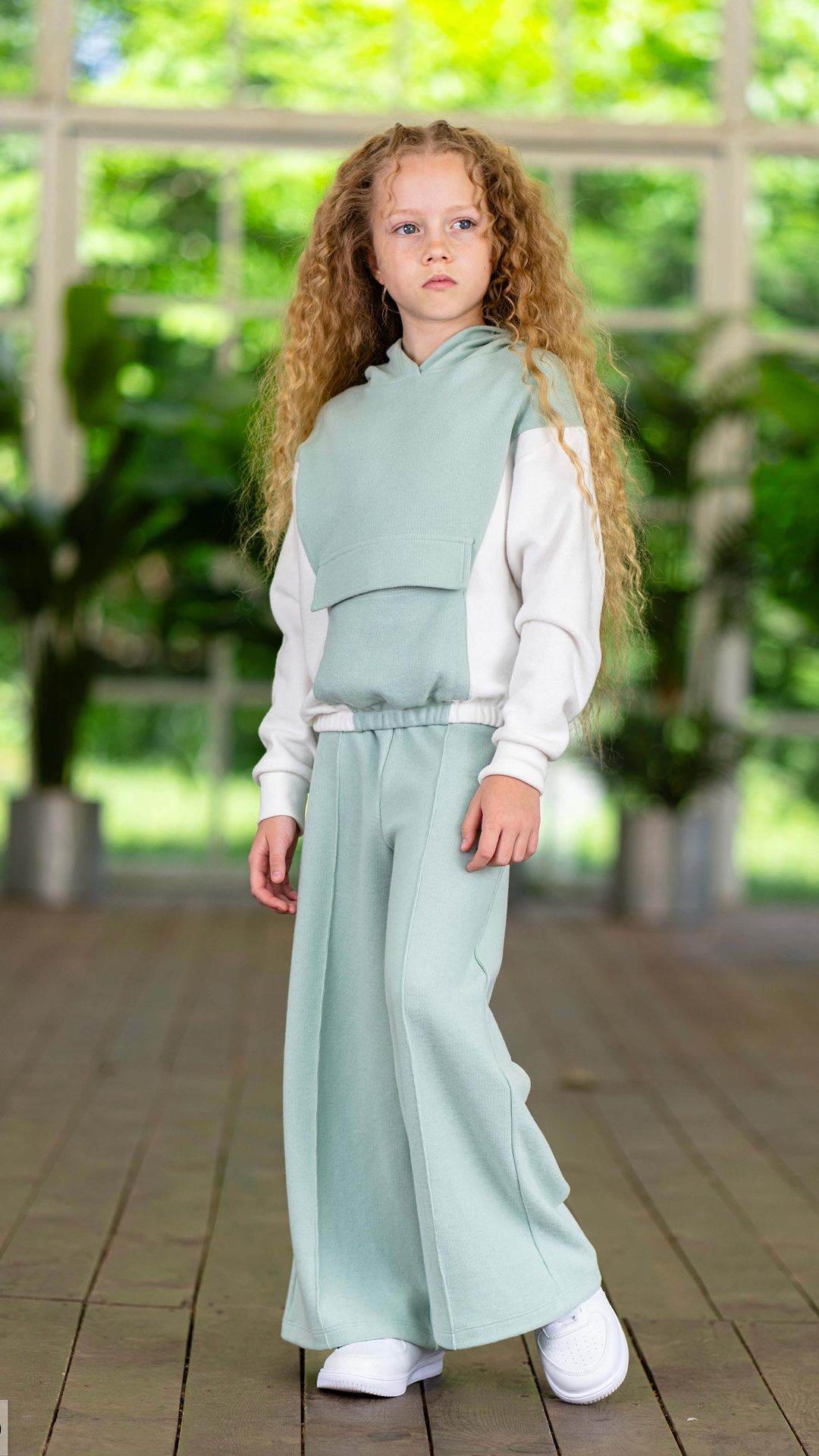 Casual Girls Sales