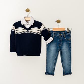 Ensemble pull et jean bleu marine