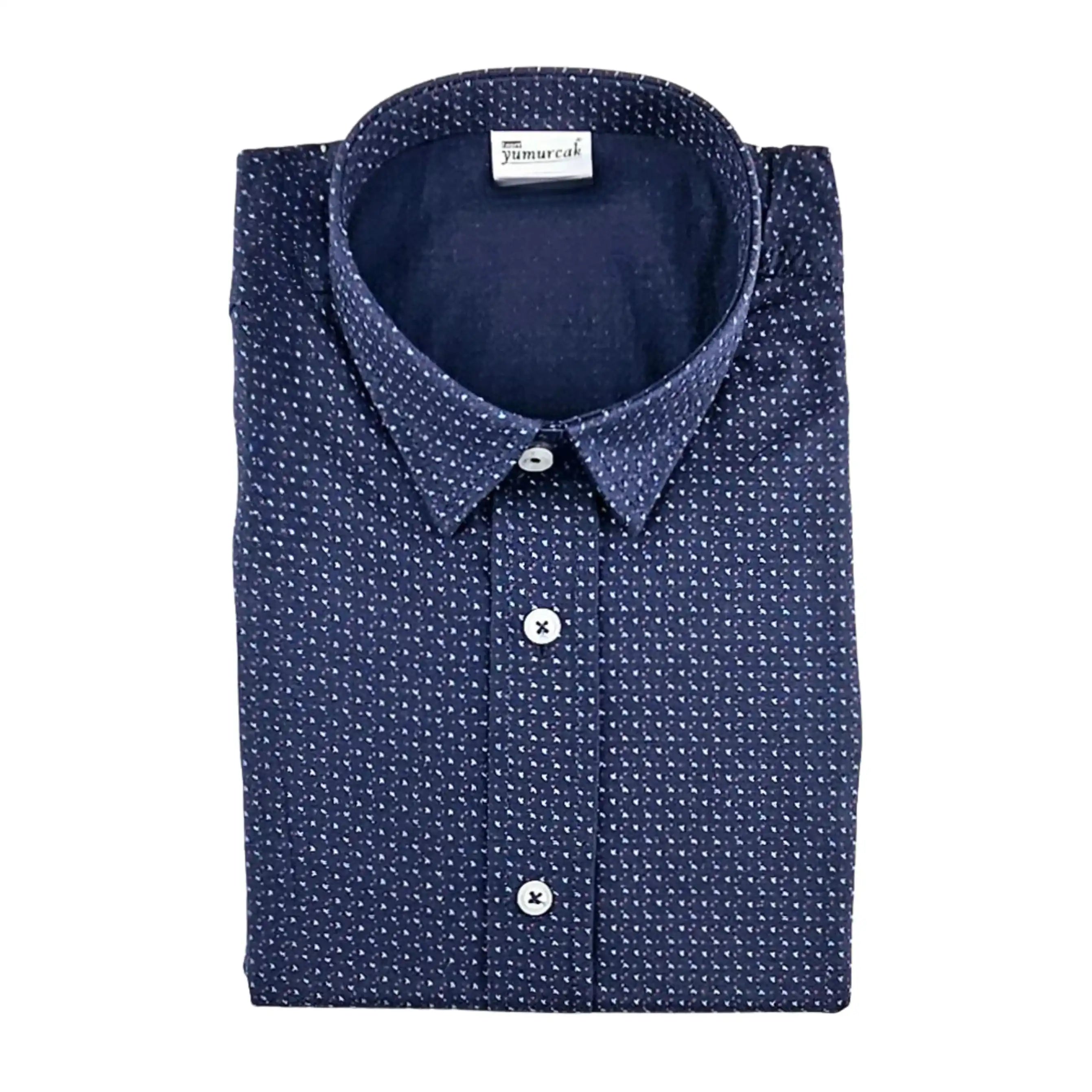 La chemise habillée imprimée pour garçons