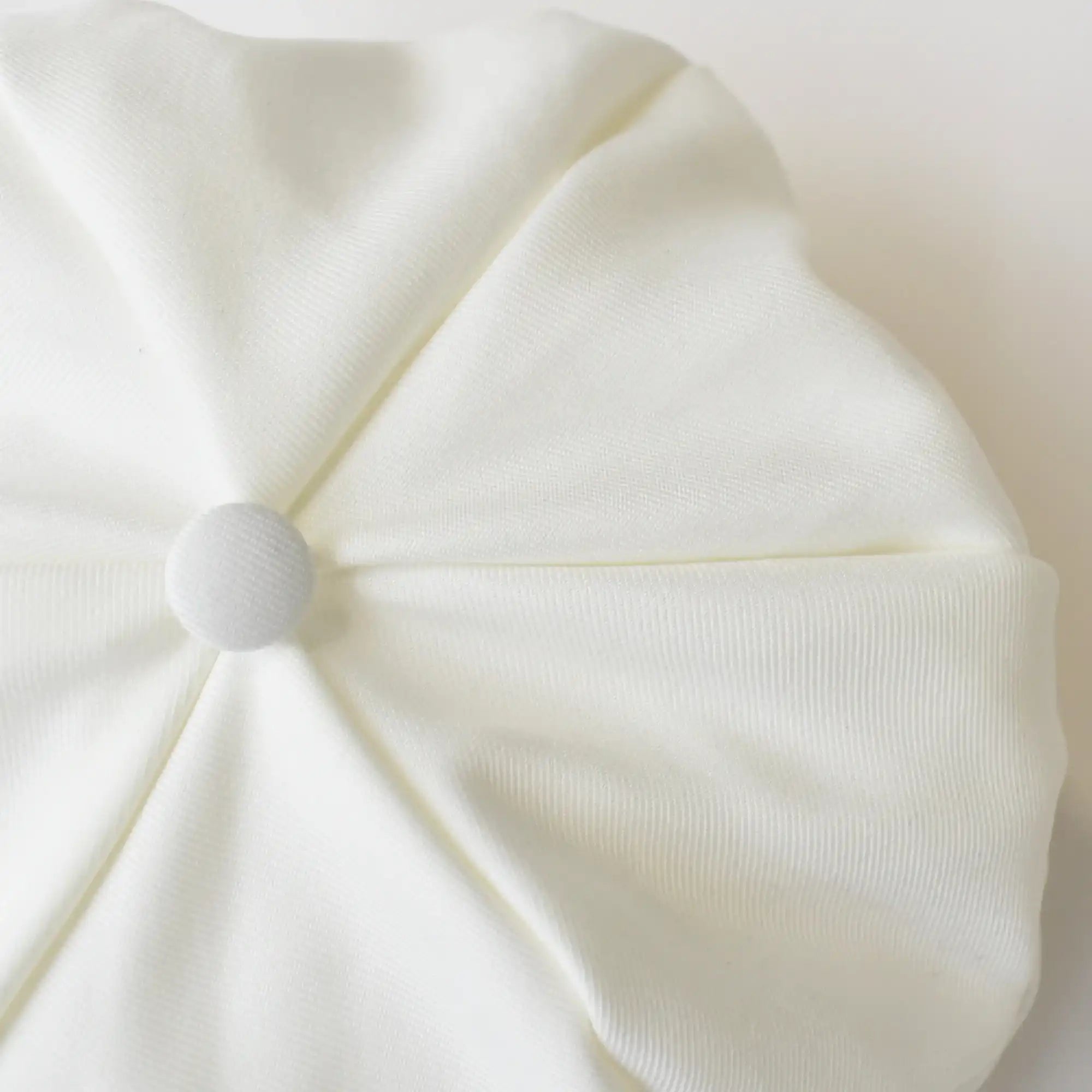 Chapeau de baptême pour bébé