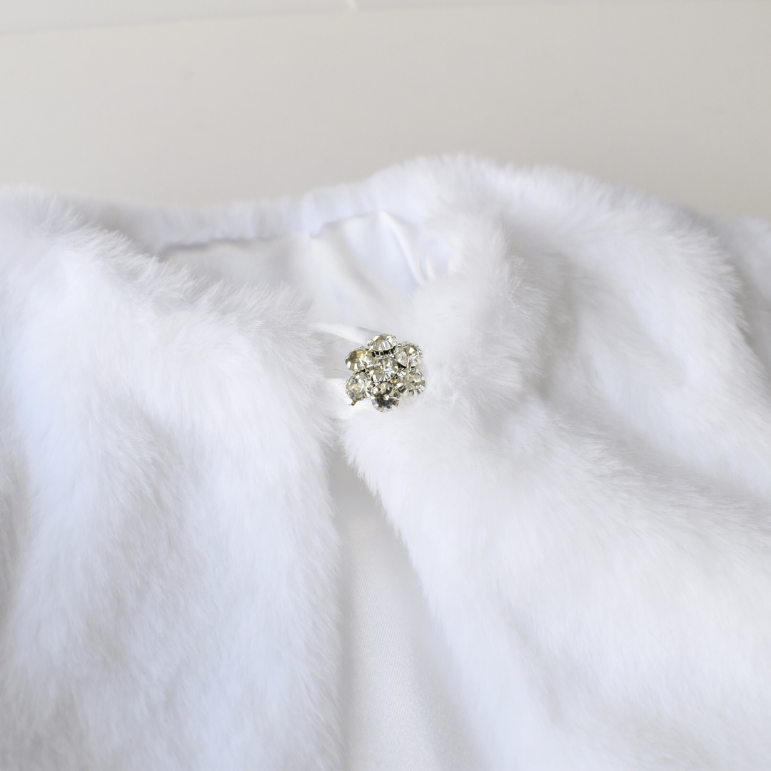 Boléro en Fourrure Blanche