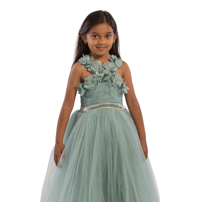 Grade 6 Graduation Dresses: Short Styles | Junior Kids Grade 6 Graduation Dresses: Short Styles | Junior Kids